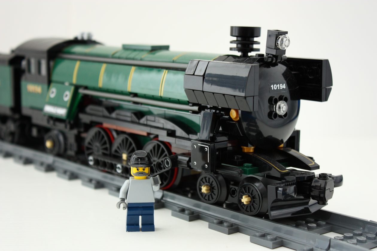 17 Best Lego Train Sets: Toy Review for 2020 | Pigtail Pals